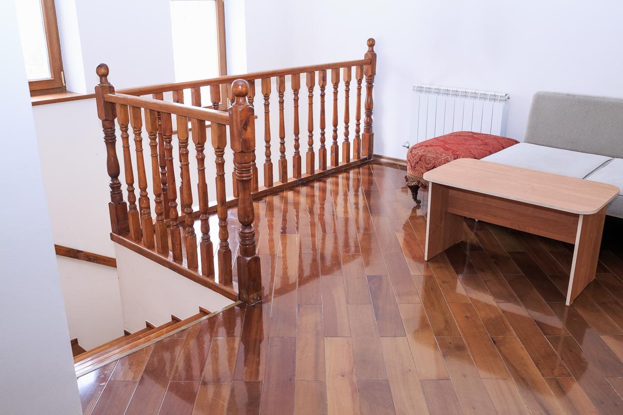 "European" Backpackers Hostel In อัลมาตี ภายนอก รูปภาพ