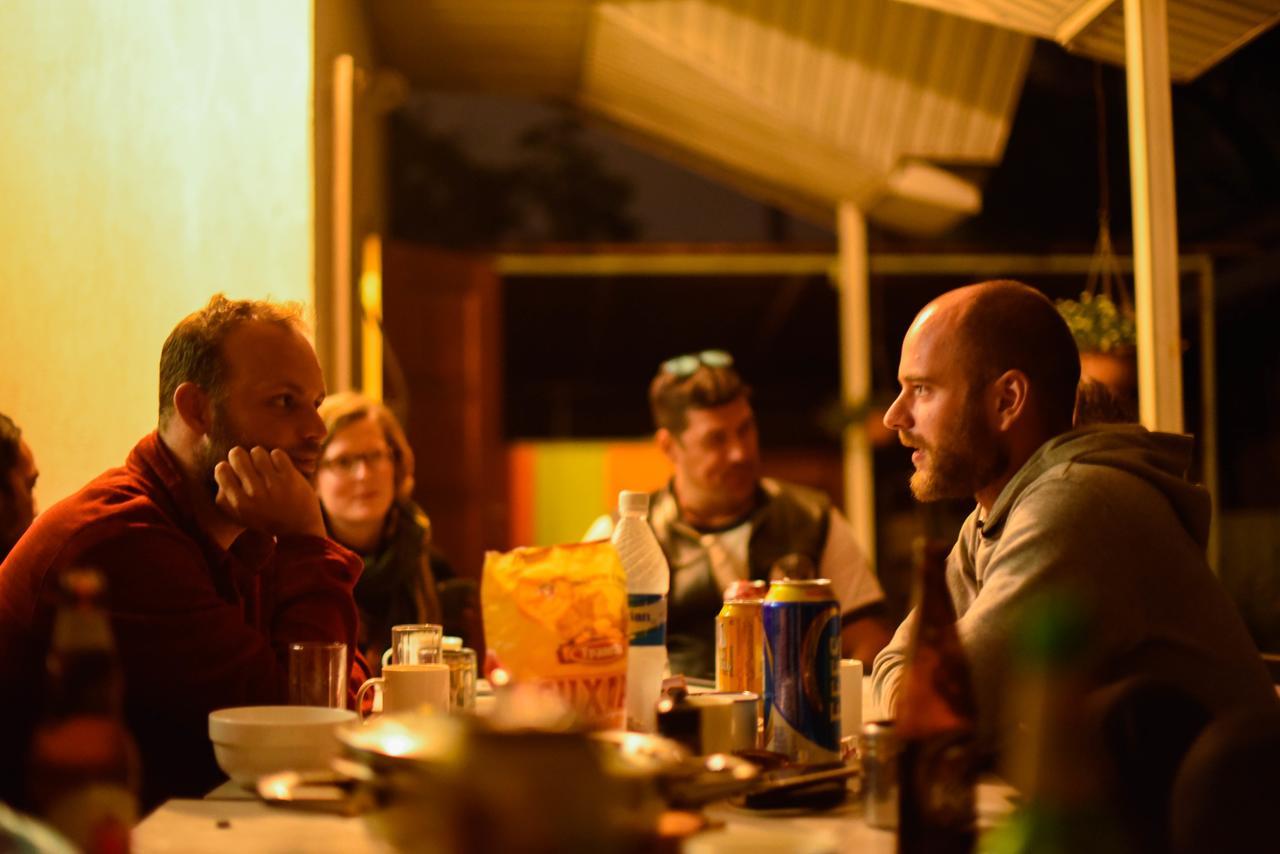 "European" Backpackers Hostel In อัลมาตี ภายนอก รูปภาพ